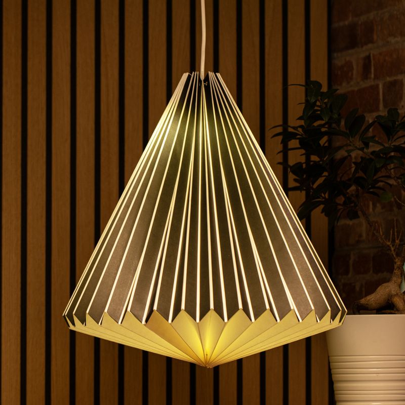 Varm geometrisk lampskärm i papper