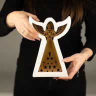 Ängel i Mangoträ - Vitkalkad med Utstansad Järndekor - 22cm