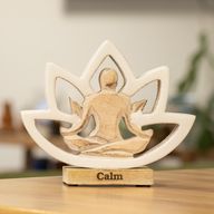 Yoga-figur i trä - Lotusblomma - Gräddvit - Calm