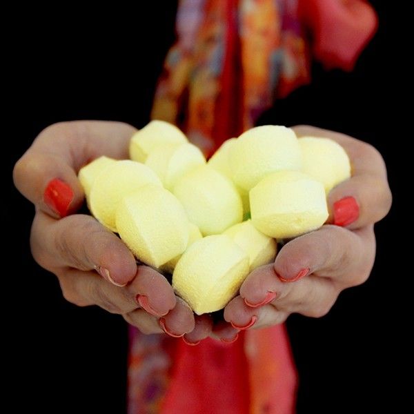 1.3 Kg Ask med Badpiller - Ananas & Kokosnöt