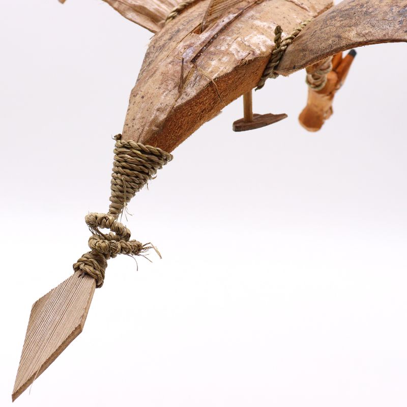 Naturlig Hängande Drake av Kokosnöt 37cm