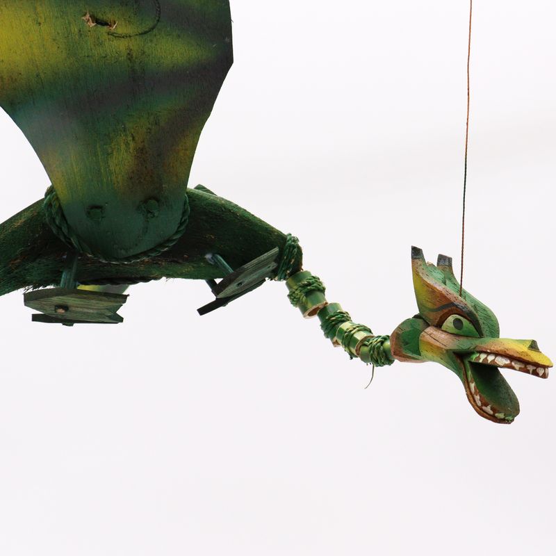 Grön Hängande Drake av Kokosnöt 37cm