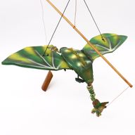 Grön Hängande Drake av Kokosnöt 37cm