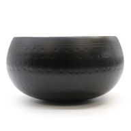 Stor Svart Slagen Skål - 18cm