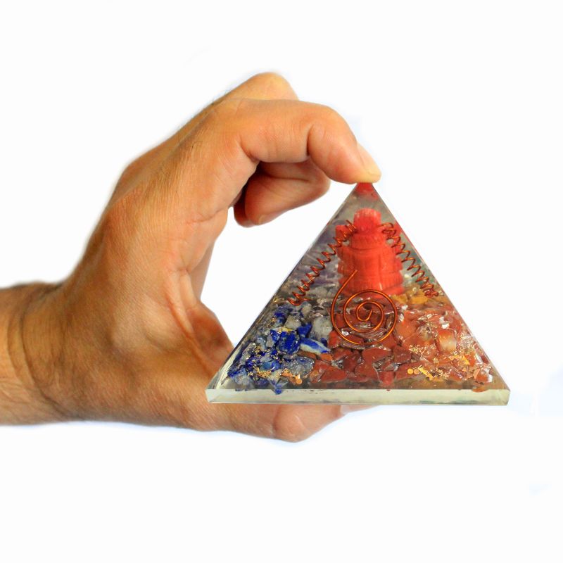 Pyramid av Orgonit 70mm - Ganesh
