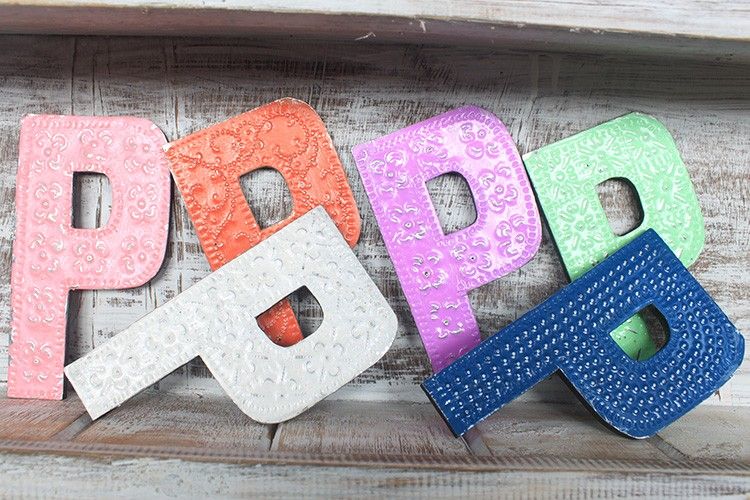 Bokstav "P" - Olika Färger - 15cm