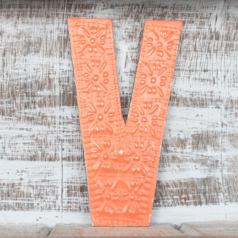 Bokstav "V" - Olika Färger - 15cm
