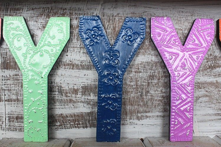 Bokstav "Y" - Olika Färger - 15cm