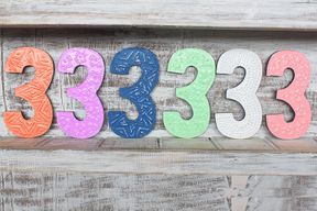 Siffra "3" - Olika Färger - 15cm