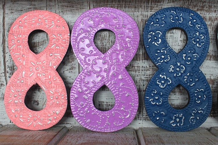 Siffra "8" - Olika Färger - 15cm