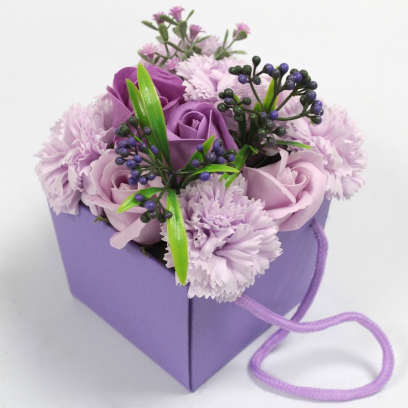 Blombukett av Tvål - Lavendel Rosor & Nejlikor