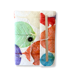 Stor Lokta Anteckningsbok med Färgglada Löv (21x15cm) - 45 Blad
