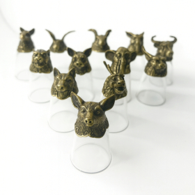 Gåvoset med 12 Bottom Up Shotglas (25ml) - Kinesiska Zodiak-varelser