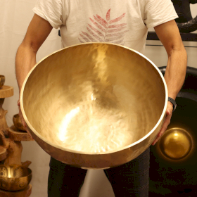 Extra Stor Stånde Vibrationsskål - Slät - 50x20cm - 10.7kg